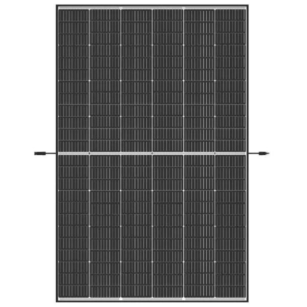 Trina Solar TSM-420DE09R.08 | Black frame